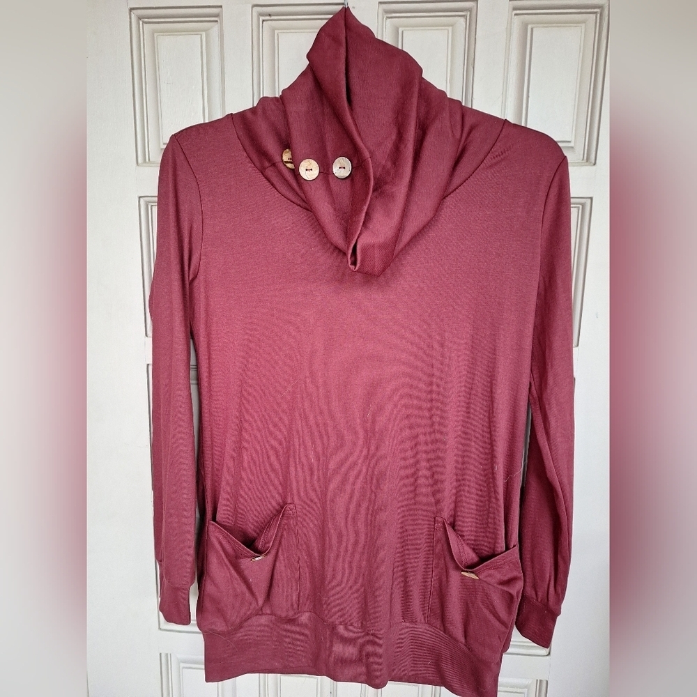 M Cowl Neck Maroon Tee Blouse Button Embellishment SzM Long Sleeve Tunic NWOT
